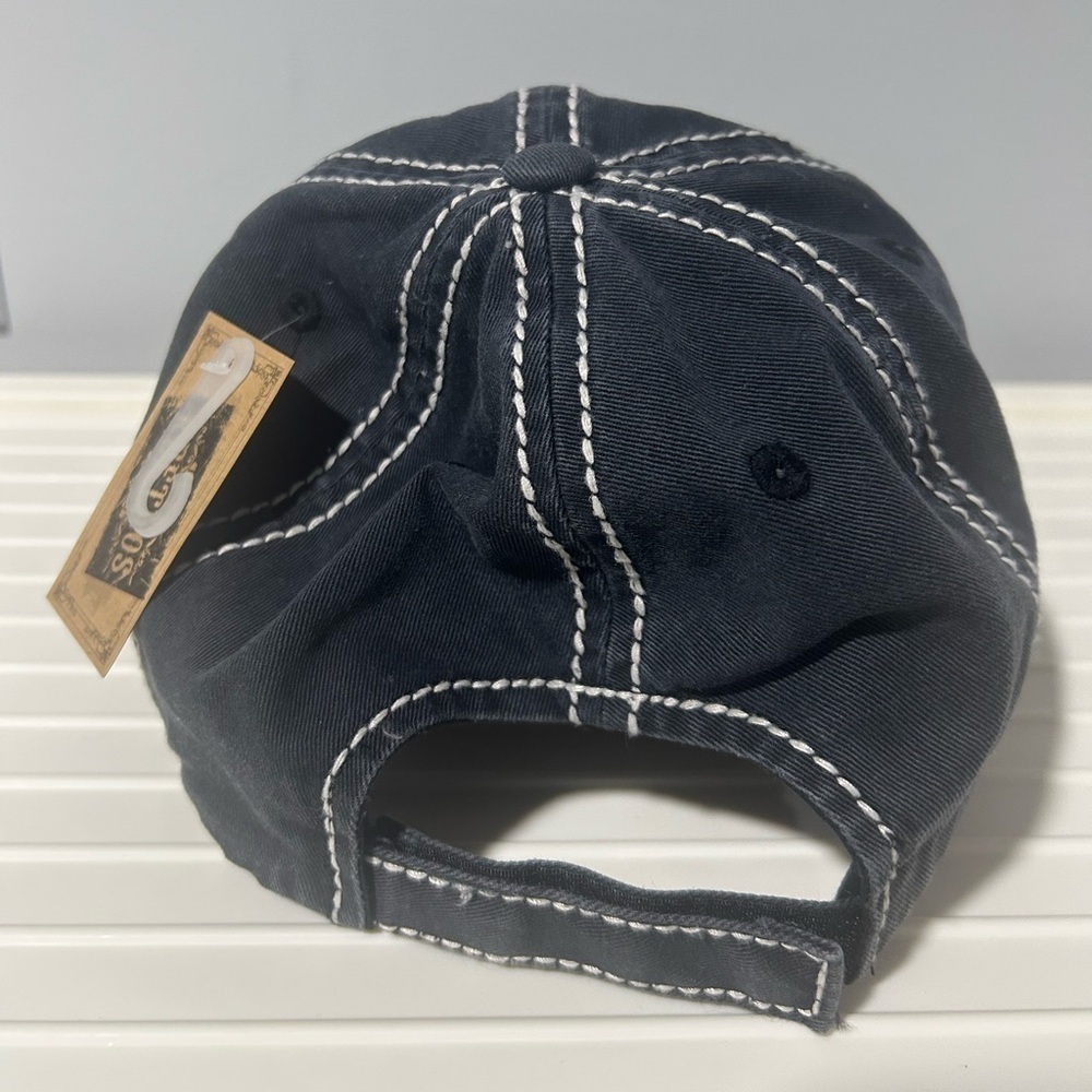 NWT Prosecc Ho Ho Ho Cap - Distressed - Great for those who love Prosecco - Picture 2 of 2